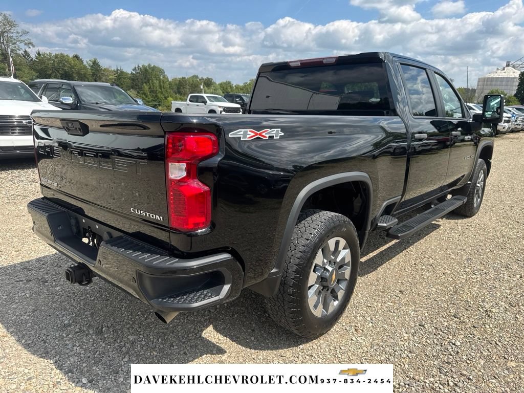 Used 2024 Chevrolet Silverado 2500 Custom w/ Custom Value Package AWD/4WD image 5