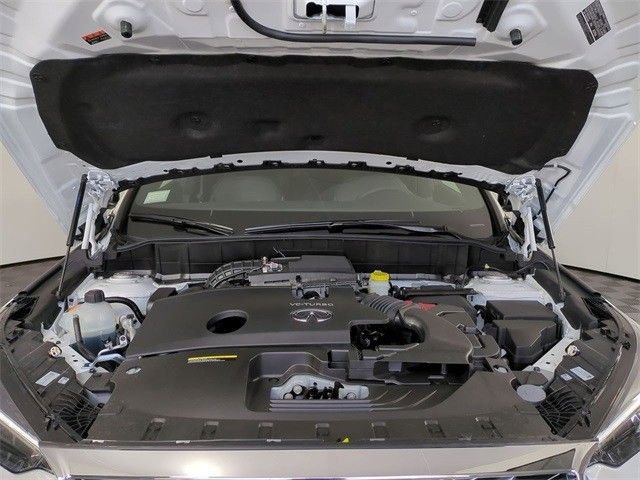 Certified 2025 INFINITI QX55 Essential image 12