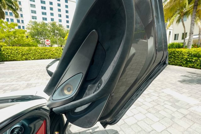 Used 2017 McLaren 570S Coupe RWD image 87