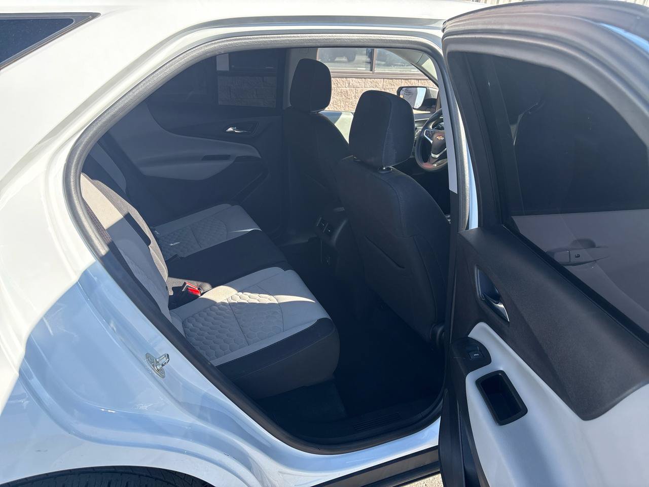 Used 2019 Chevrolet Equinox LS w/ LS Convenience Package FWD image 7