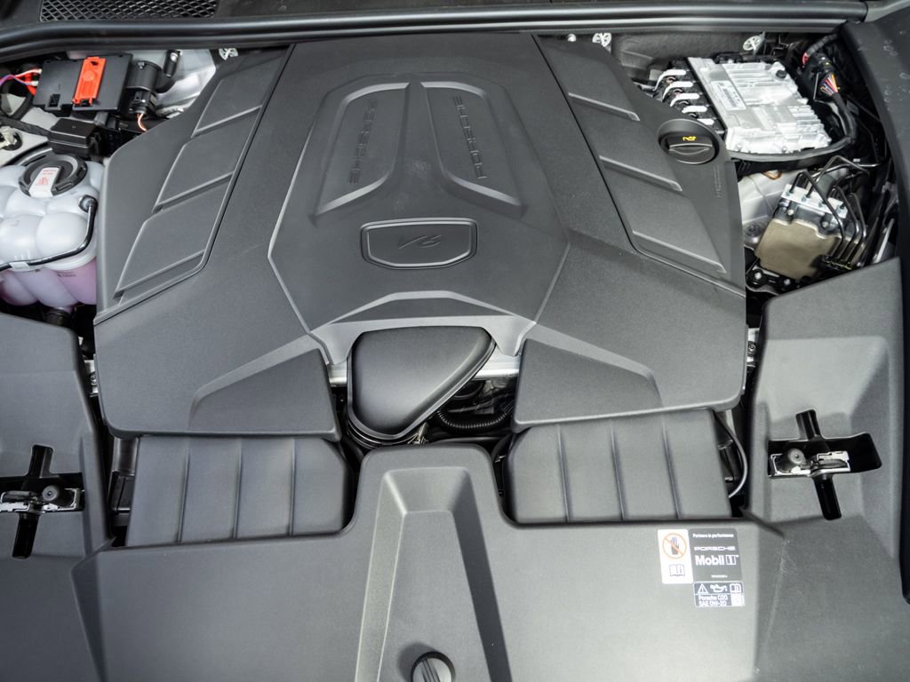 New 2026 Porsche Cayenne image 36