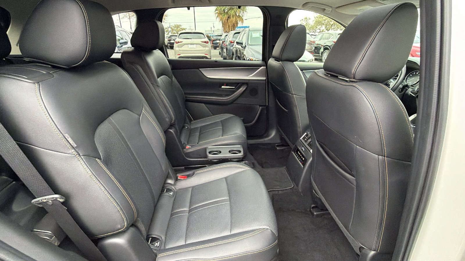 Used 2025 MAZDA CX-90 3.3 Turbo w/ Preferred Package image 35