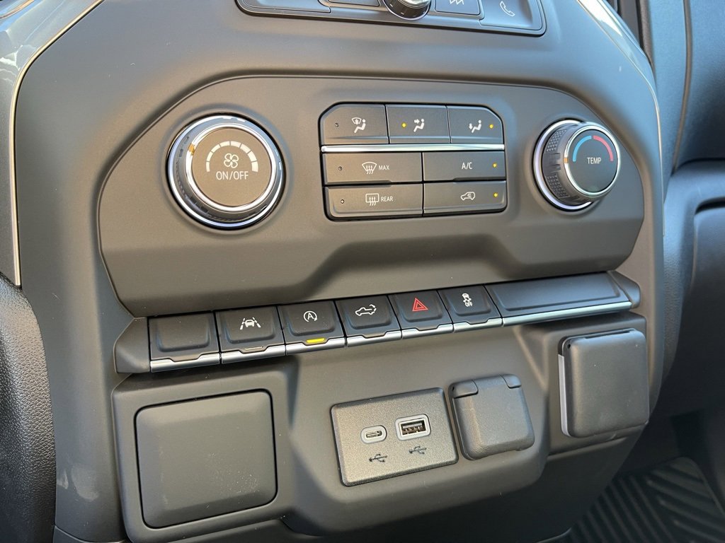 New 2026 Chevrolet Silverado 1500 Custom w/ Turbomax Blackout Package image 20