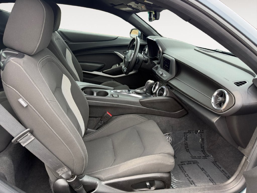Used 2022 Chevrolet Camaro LS RWD image 25