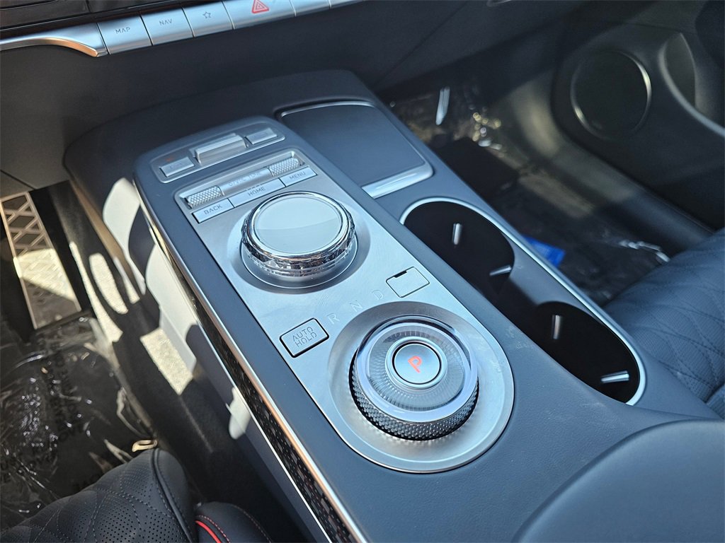 Used 2025 Genesis GV70 3.5T Sport w/ Sport Prestige Package image 29