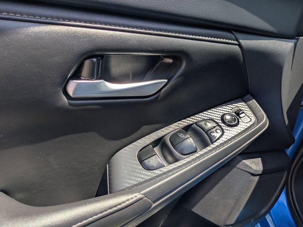 Used 2025 Nissan Sentra SV FWD image 23