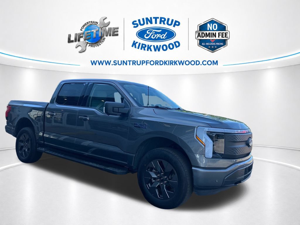 Used 2025 Ford F150 Lightning Flash AWD/4WD image 9