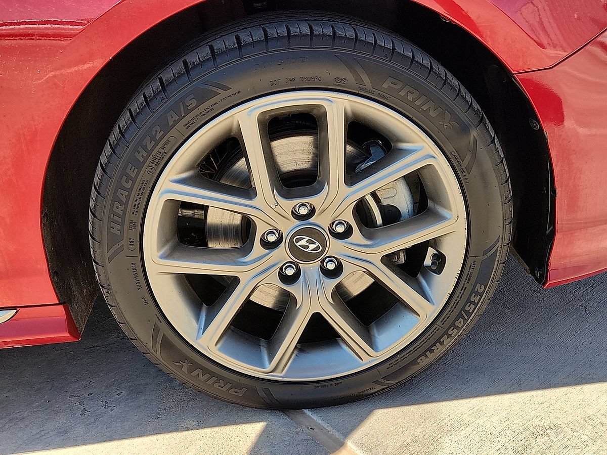 Used 2018 Hyundai Sonata Sport FWD image 6