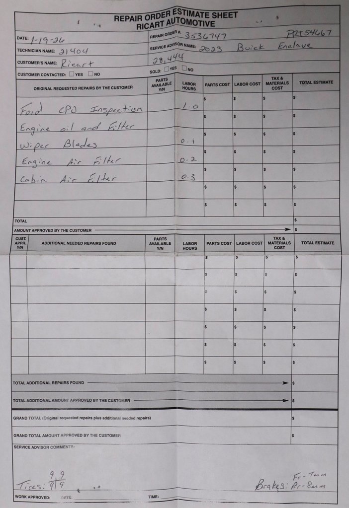 Used 2023 Buick Enclave Essence w/ Experience Buick Package image 6