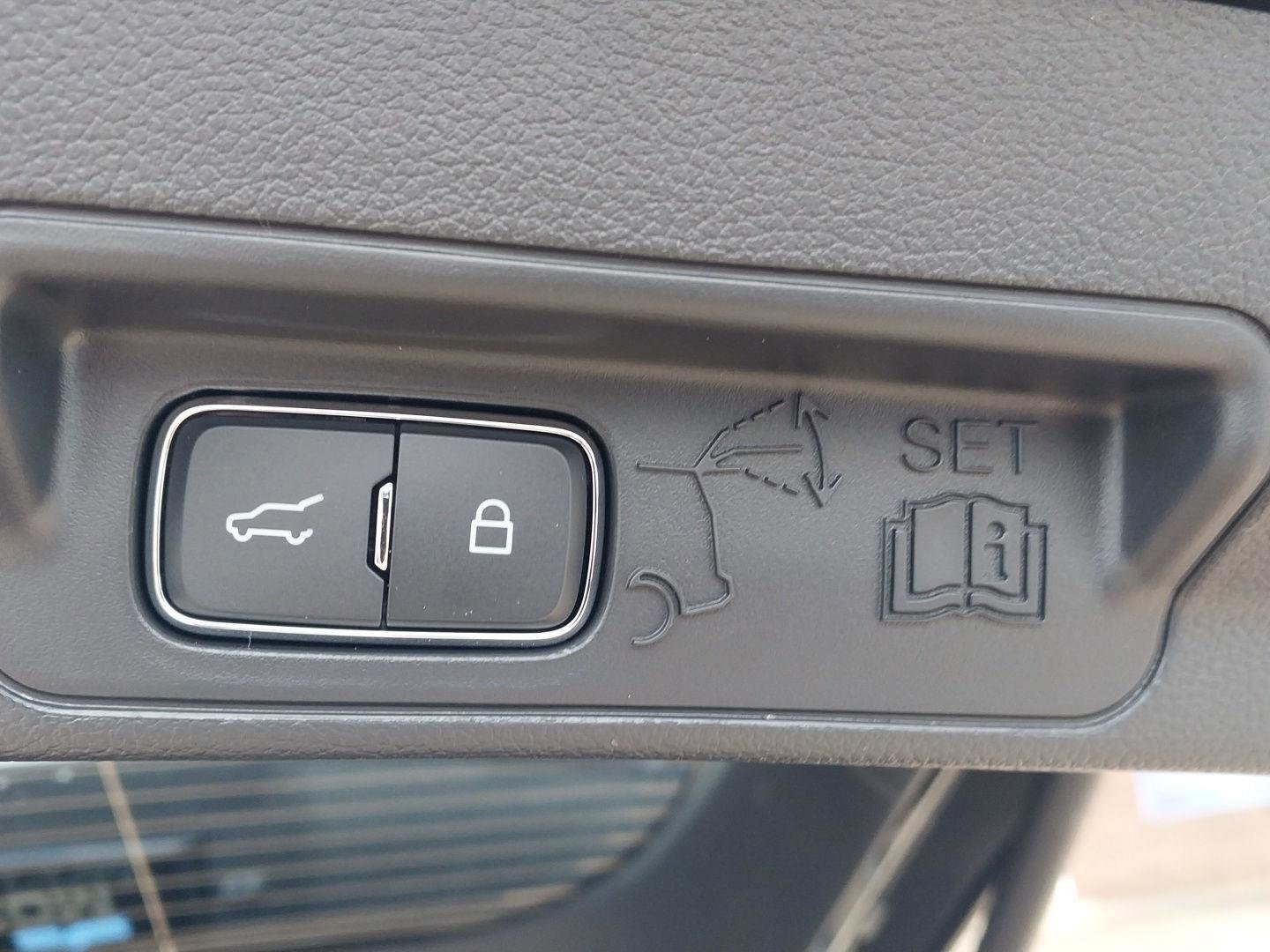 New 2026 Ford Explorer ST-Line image 25