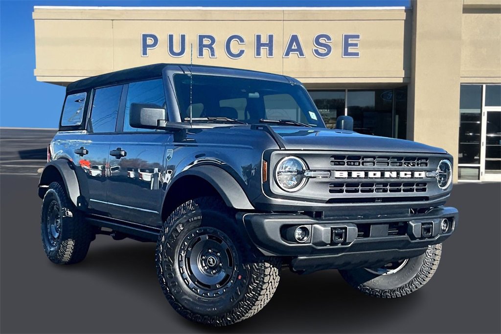 New 2025 Ford Bronco Big Bend w/ Black Diamond Package image 1