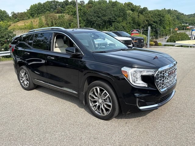 Used 2023 GMC Terrain Denali AWD/4WD image 7