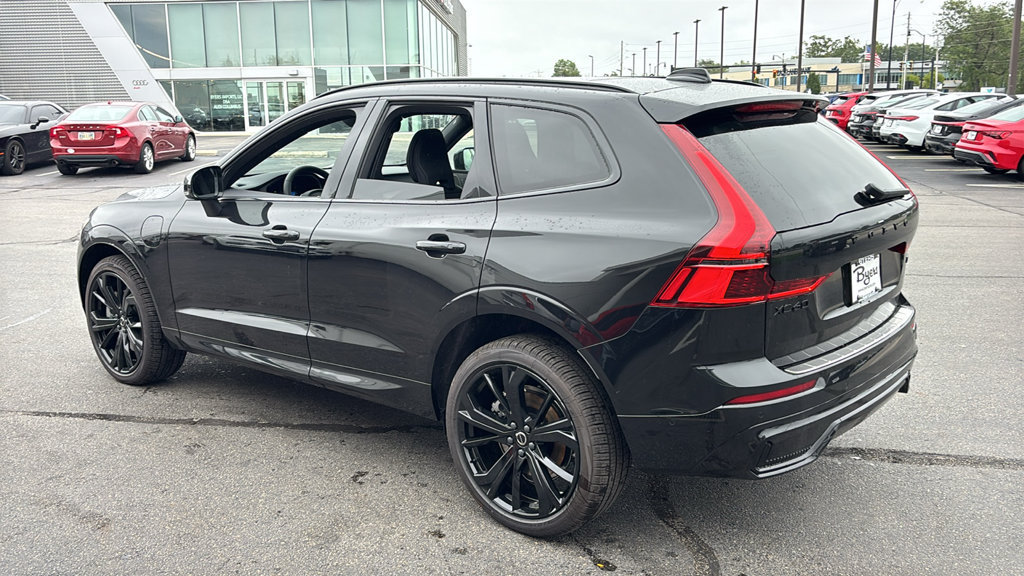 New 2027 Volvo XC60 T8 Ultra AWD/4WD image 4
