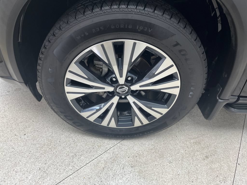 Used 2021 Nissan Rogue SV w/ Premium Package AWD/4WD image 9