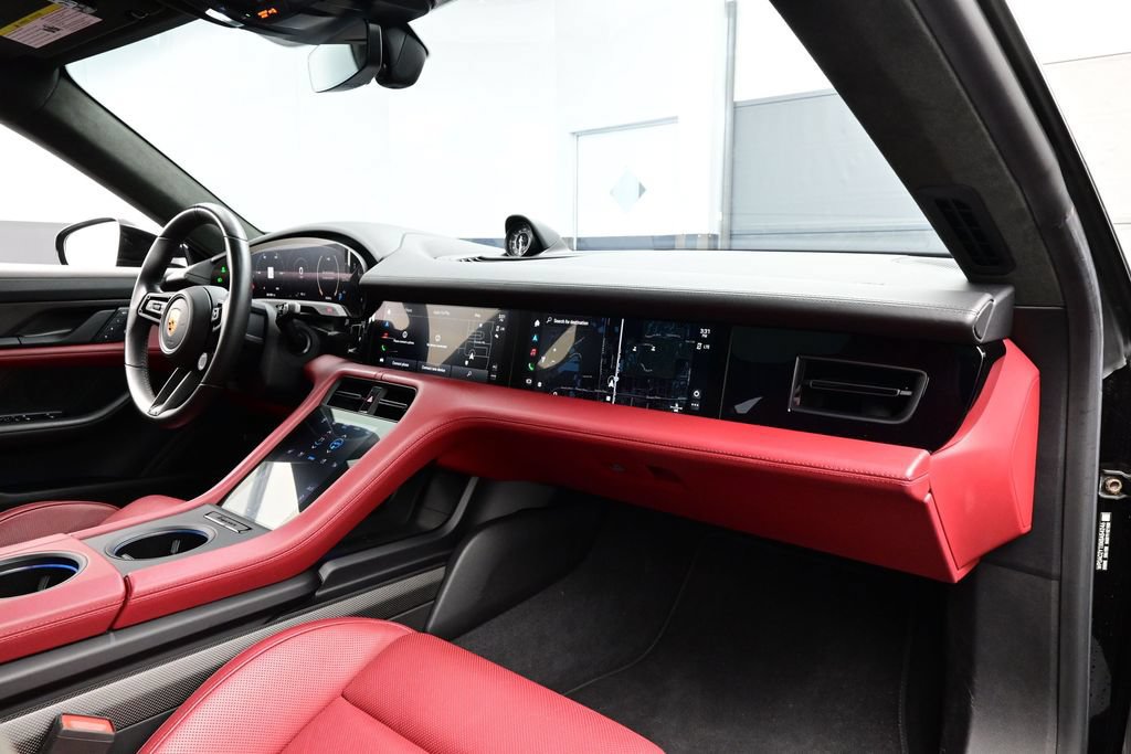 Certified 2022 Porsche Taycan Turbo S AWD/4WD image 18
