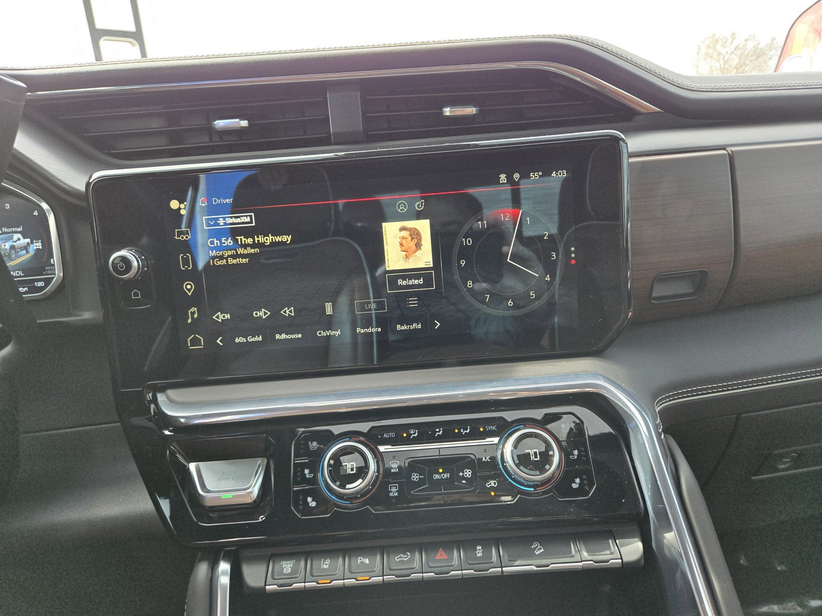 Used 2024 GMC Sierra 2500 Denali Ultimate image 18