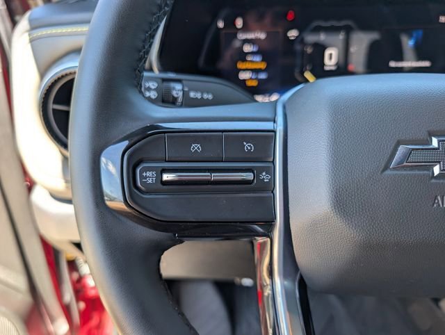 Used 2024 Chevrolet Colorado ZR2 w/ Technology Package image 26