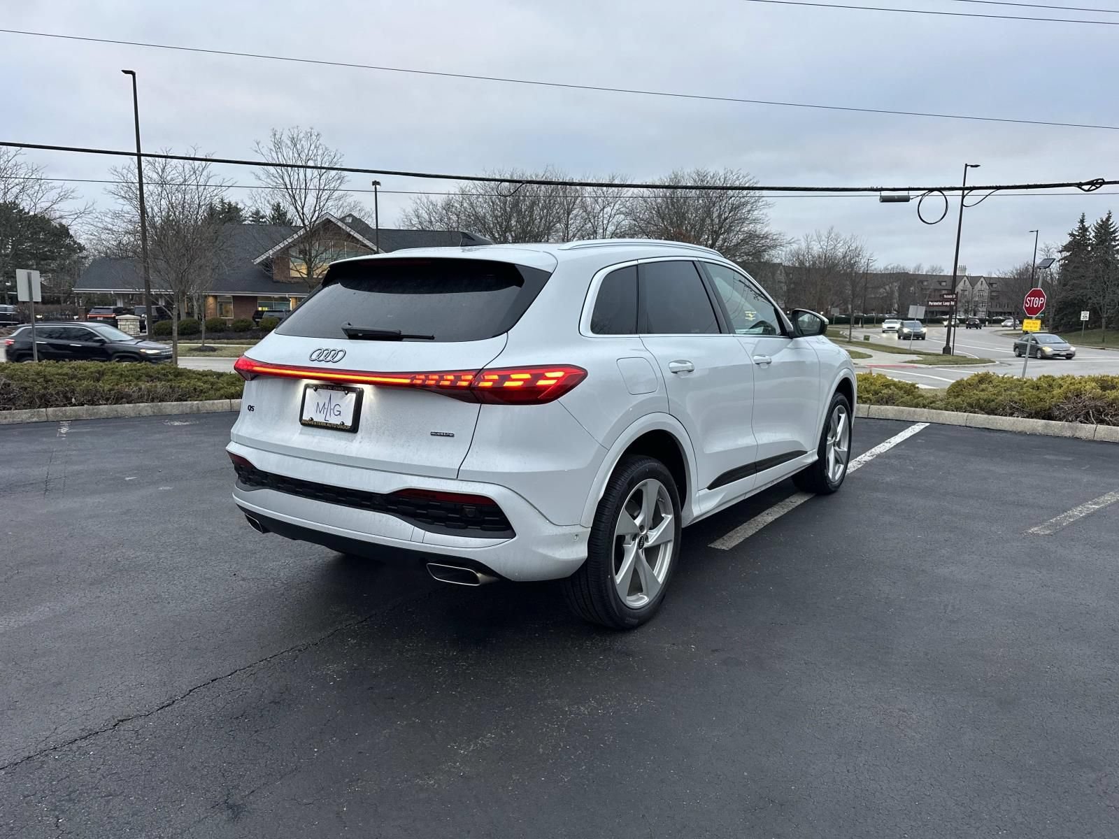 Used 2025 Audi Q5 Premium Plus AWD/4WD image 7