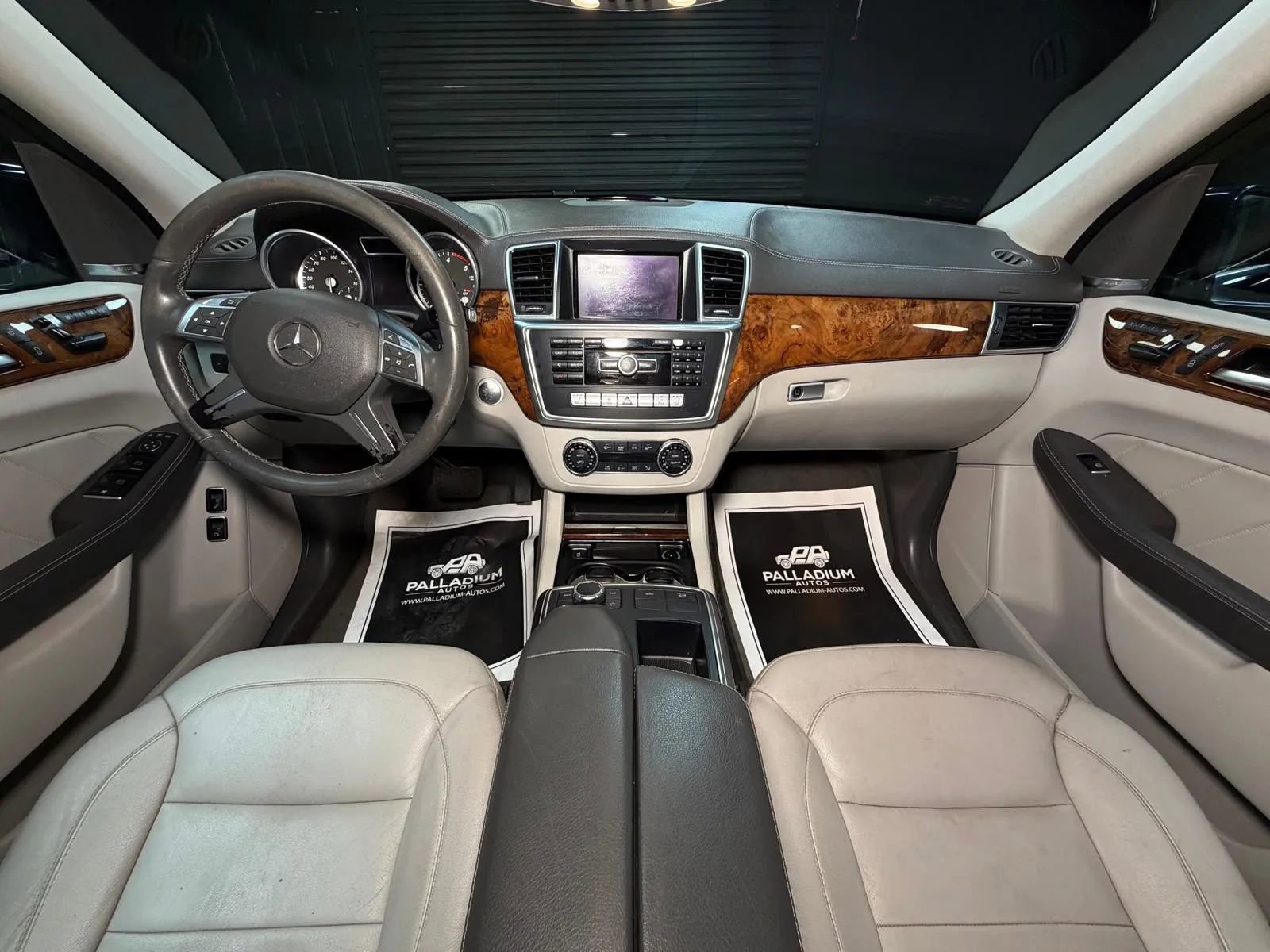 Used 2016 Mercedes-Benz GL 320 BlueTEC 4MATIC image 26