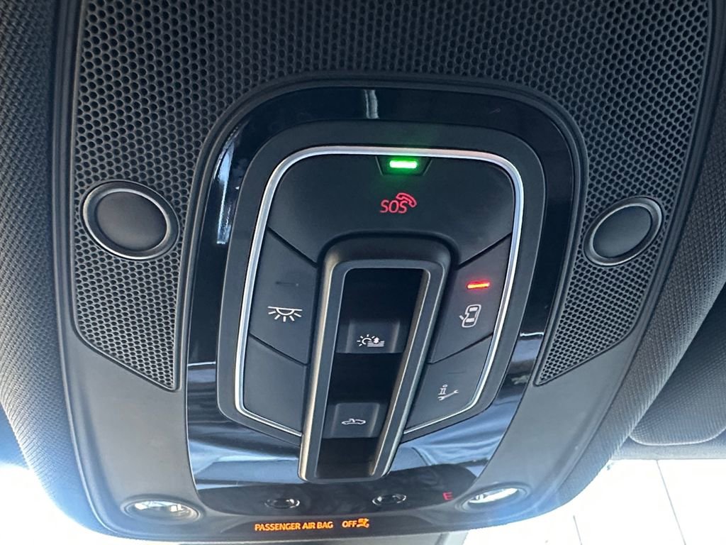 Used 2019 Audi e-tron Premium Plus image 19