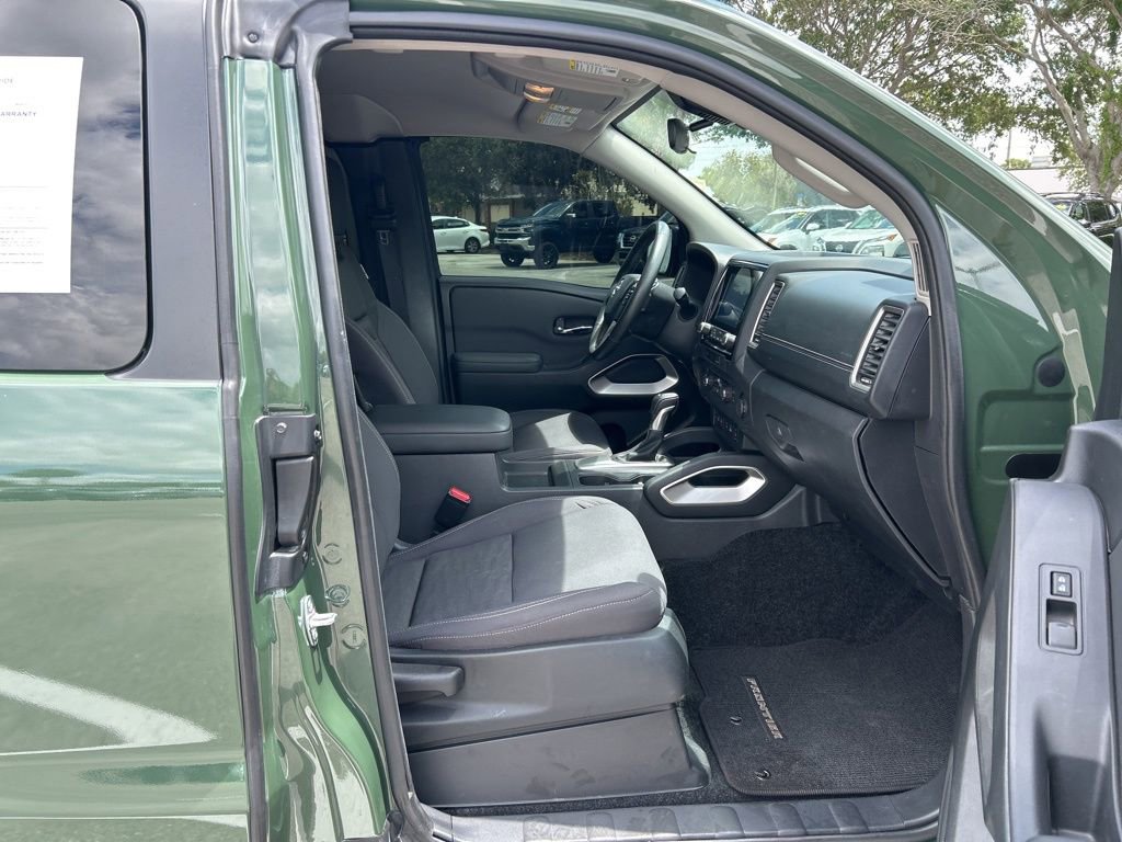 Certified 2024 Nissan Frontier SV w/ SV Convenience Package RWD image 43