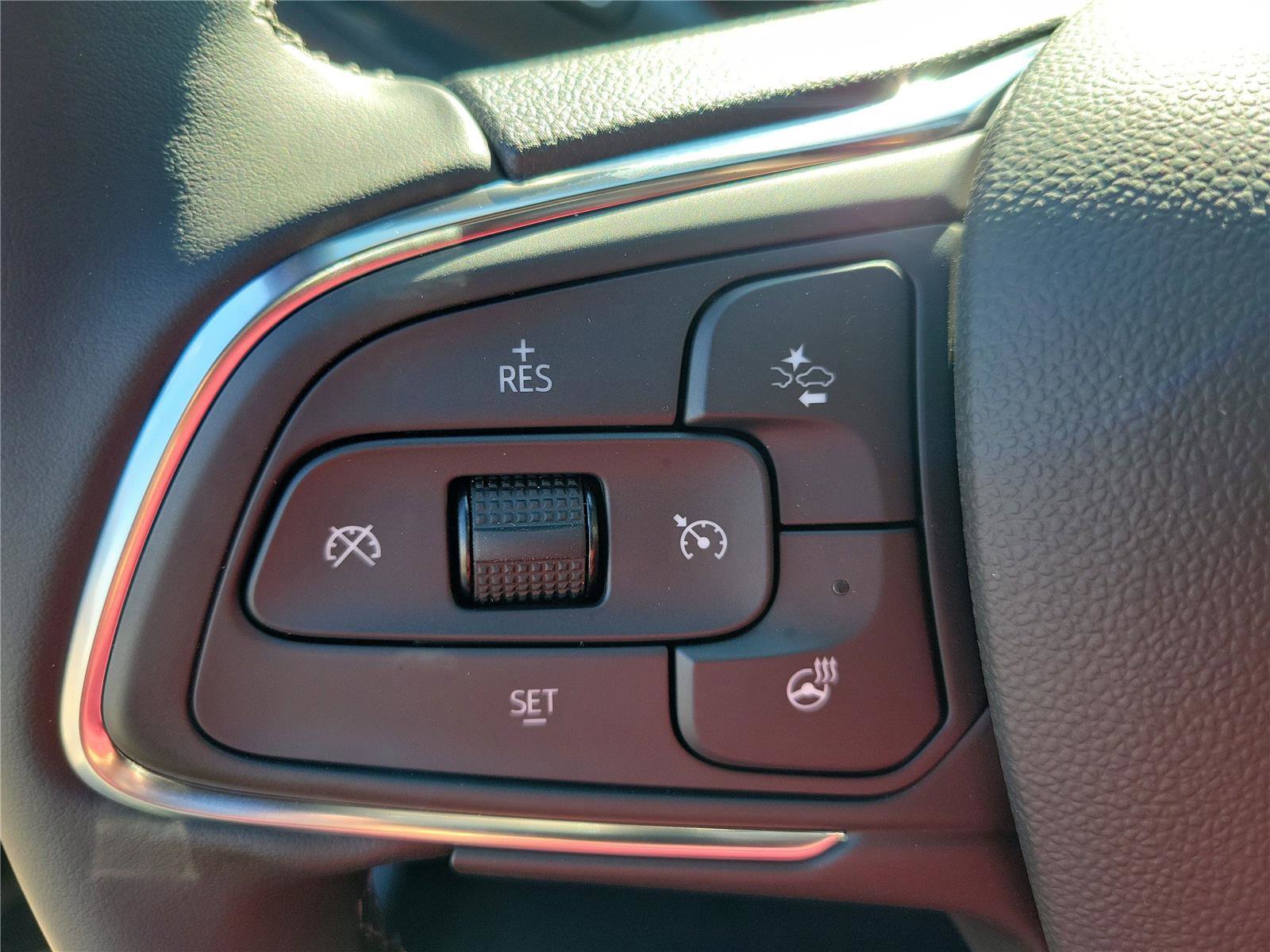 New 2026 Buick Envista Sport Touring image 24