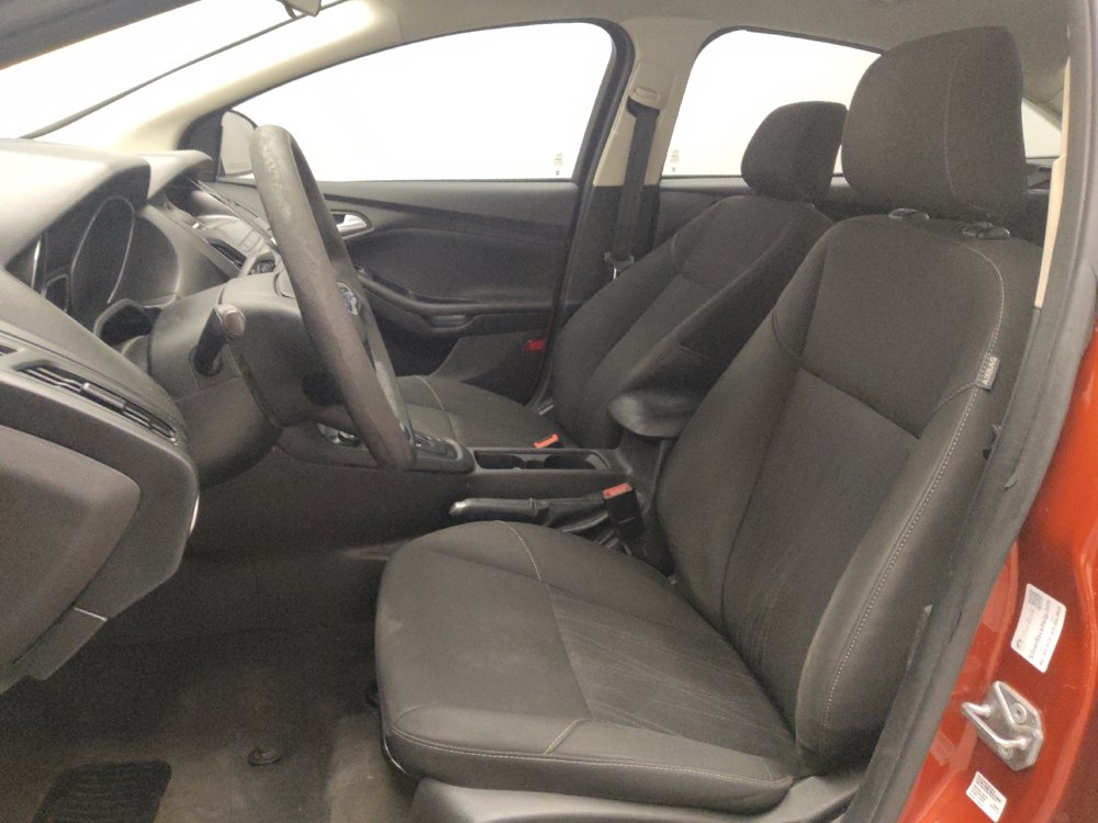 Used 2018 Ford Focus SE image 17
