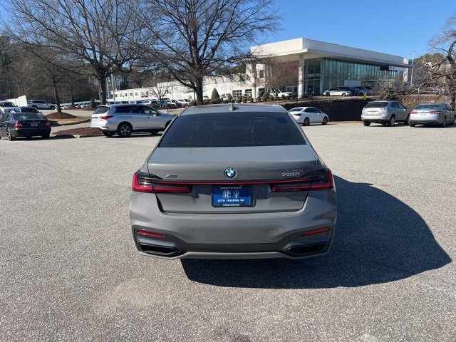 Used 2020 BMW 750i xDrive w/ Executive Package image 4