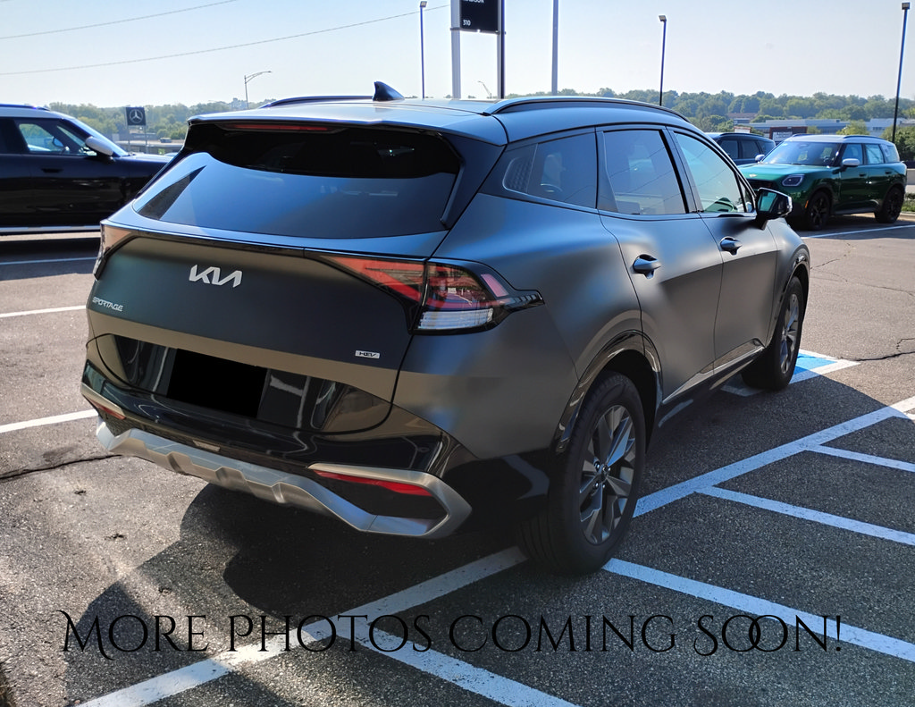 Used 2025 Kia Sportage SX Prestige AWD/4WD image 3