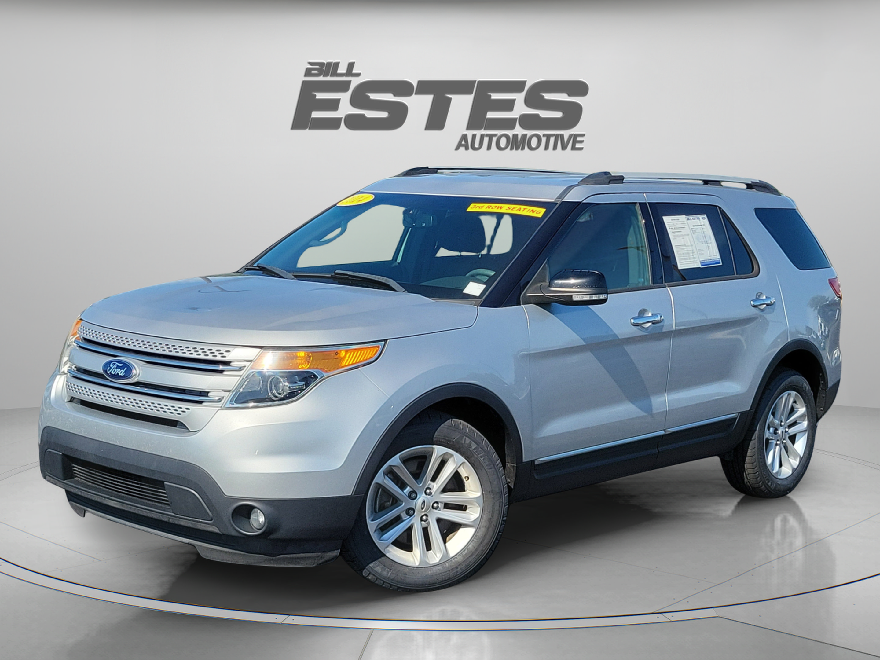 Used 2014 Ford Explorer XLT w/ Equipment Group 201A FWD image 1