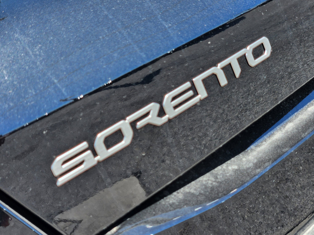 New 2026 Kia Sorento S image 8