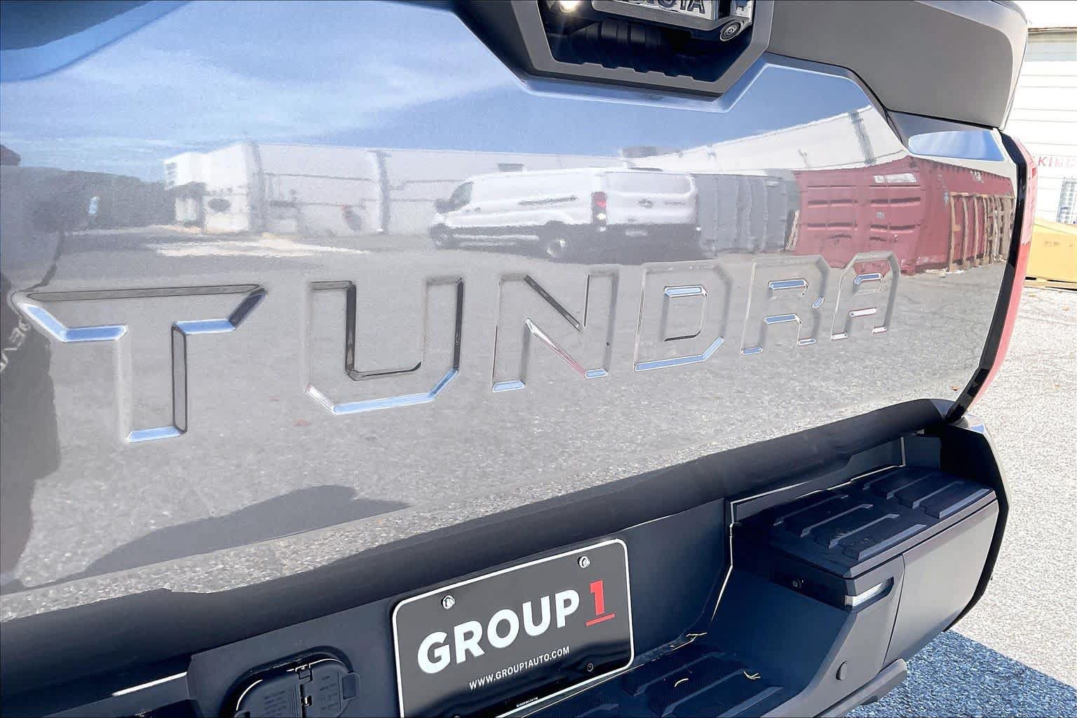 Used 2023 Toyota Tundra SR5 w/ SR5 Premium Package AWD/4WD image 31