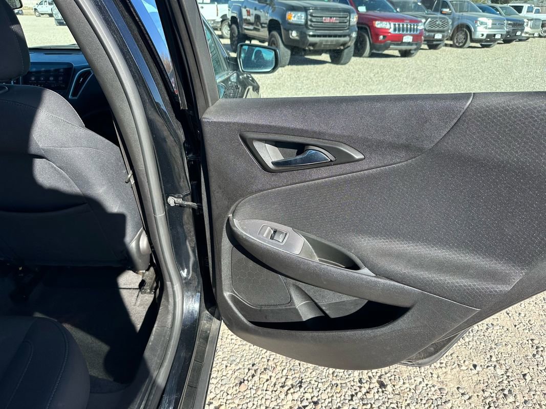 Used 2024 Chevrolet Malibu LT image 22