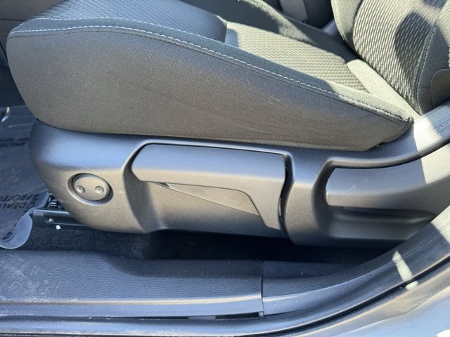 Used 2022 Mitsubishi Outlander ES image 12