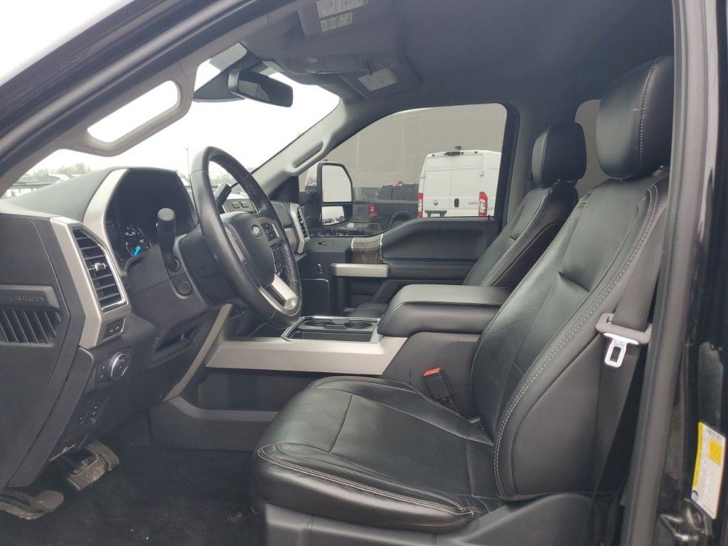 Used 2018 Ford F250 Lariat w/ Lariat Ultimate Package image 5