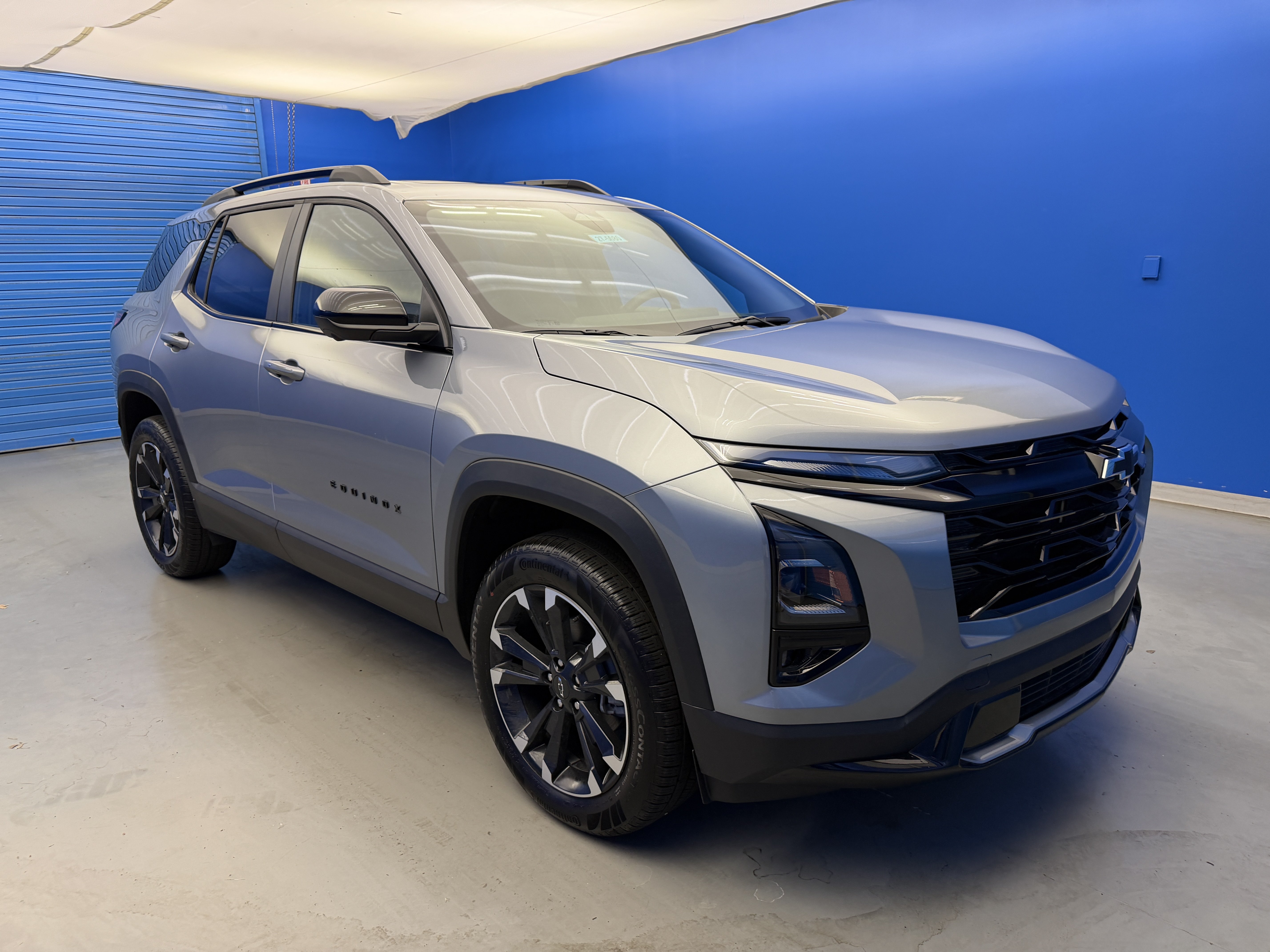 New 2027 Chevrolet Equinox RS w/ Safety and Technology Package FWD image 2