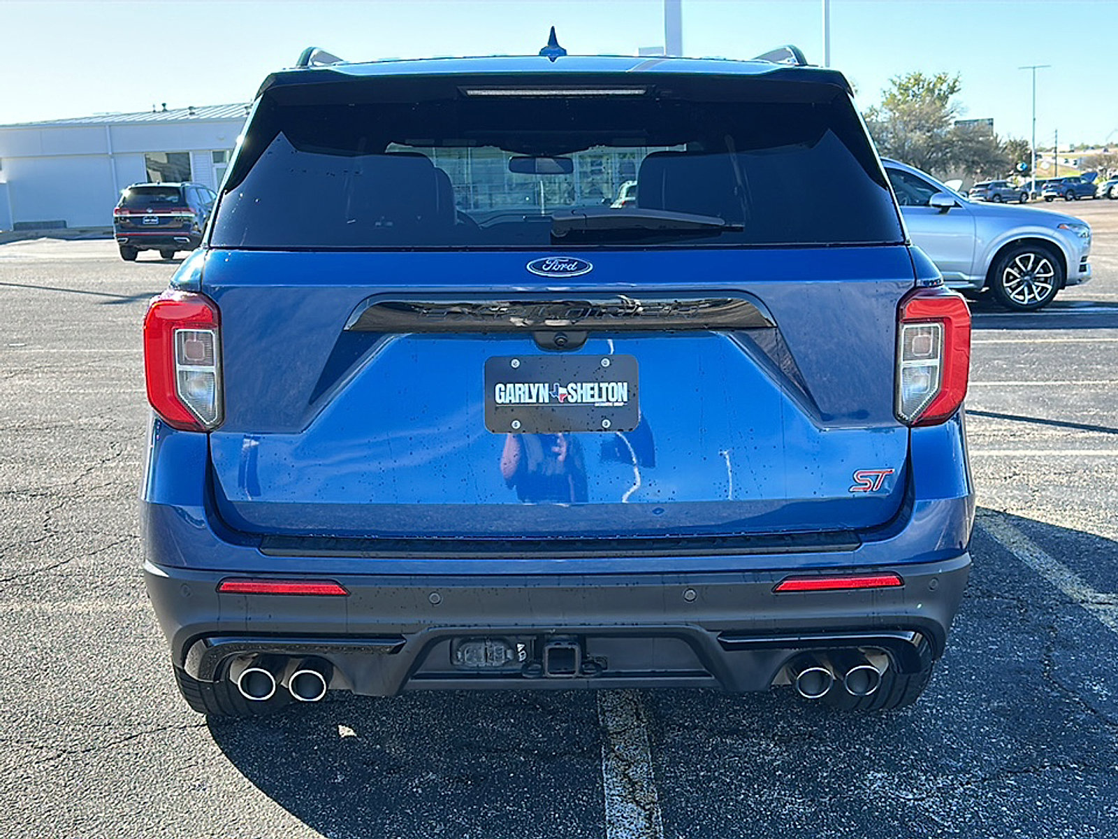 Used 2020 Ford Explorer ST w/ Premium Technology Package image 7