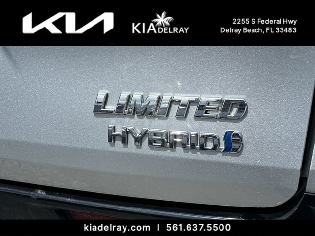 Used 2021 Toyota Sienna Limited FWD image 10