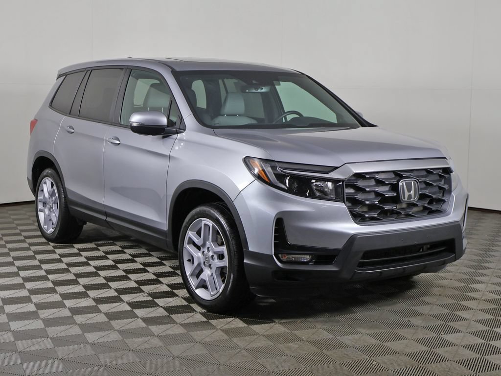 Used 2024 Honda Passport EX-L image 2
