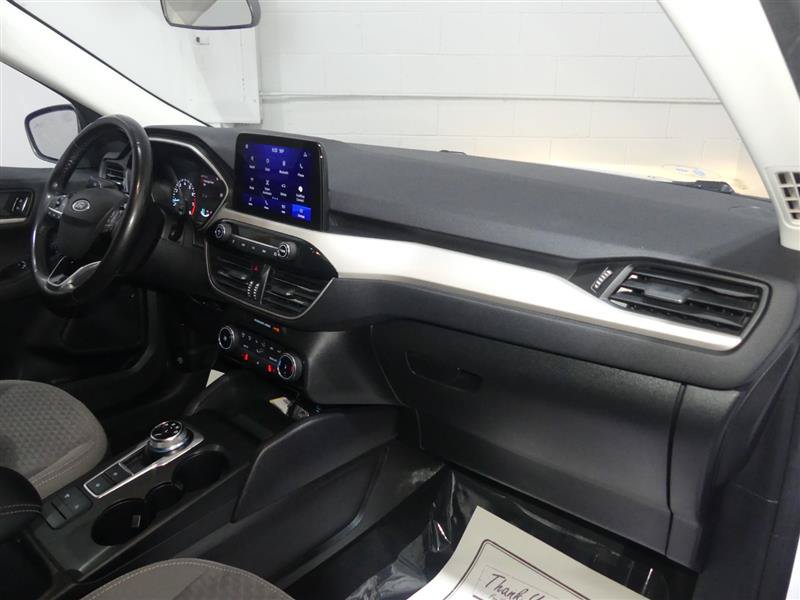 Used 2022 Ford Escape SE w/ Cold Weather Package AWD/4WD image 23