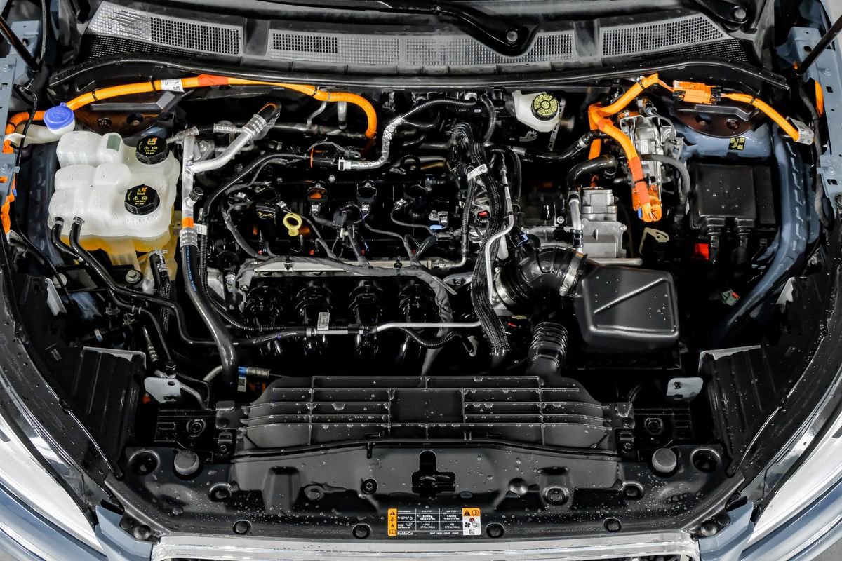 Used 2024 Lincoln Corsair Grand Touring w/ Equipment Group 301A image 46