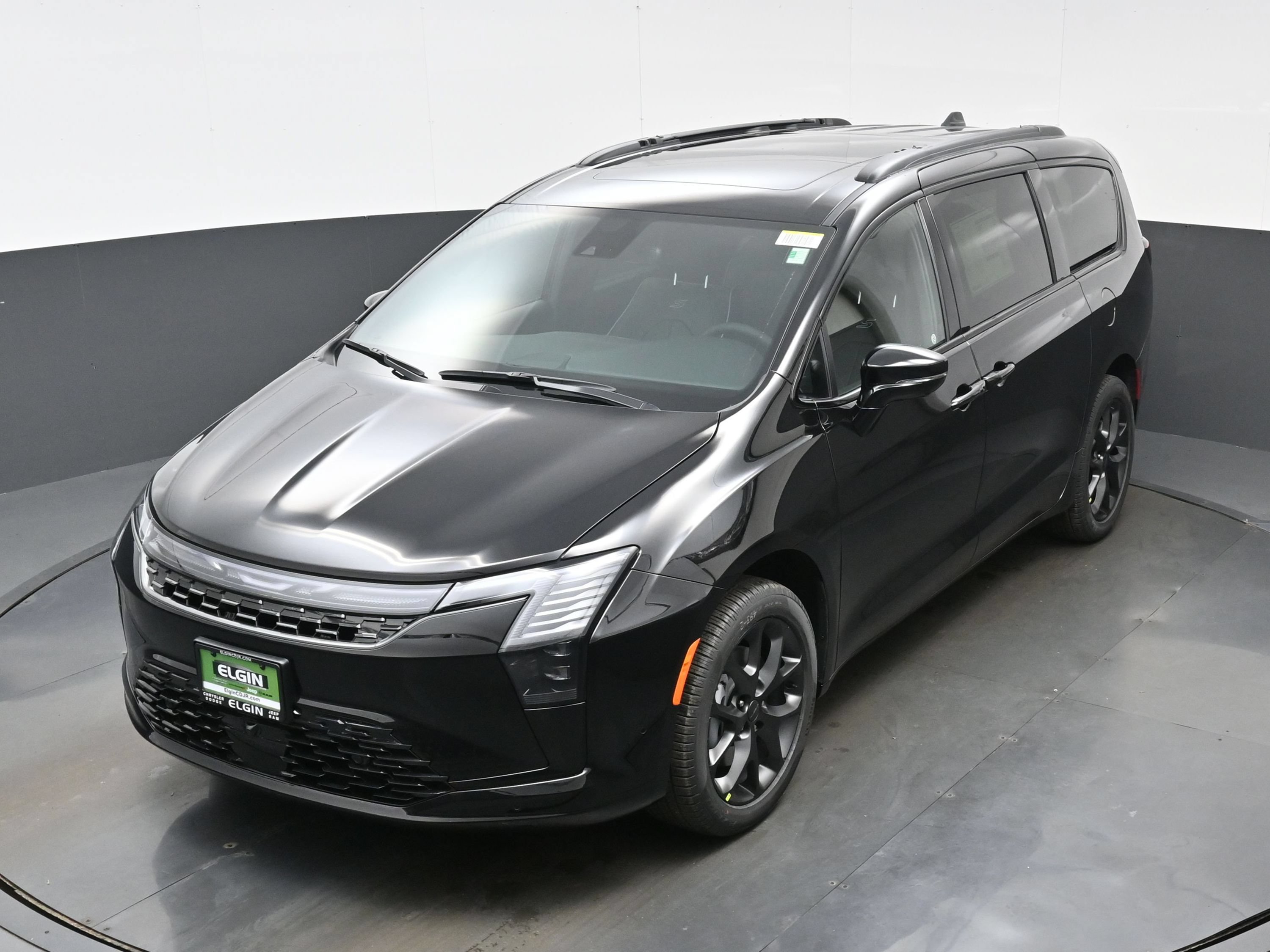 New 2027 Chrysler Pacifica Limited AWD/4WD image 22