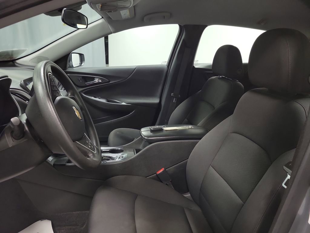 Used 2023 Chevrolet Malibu LT image 12