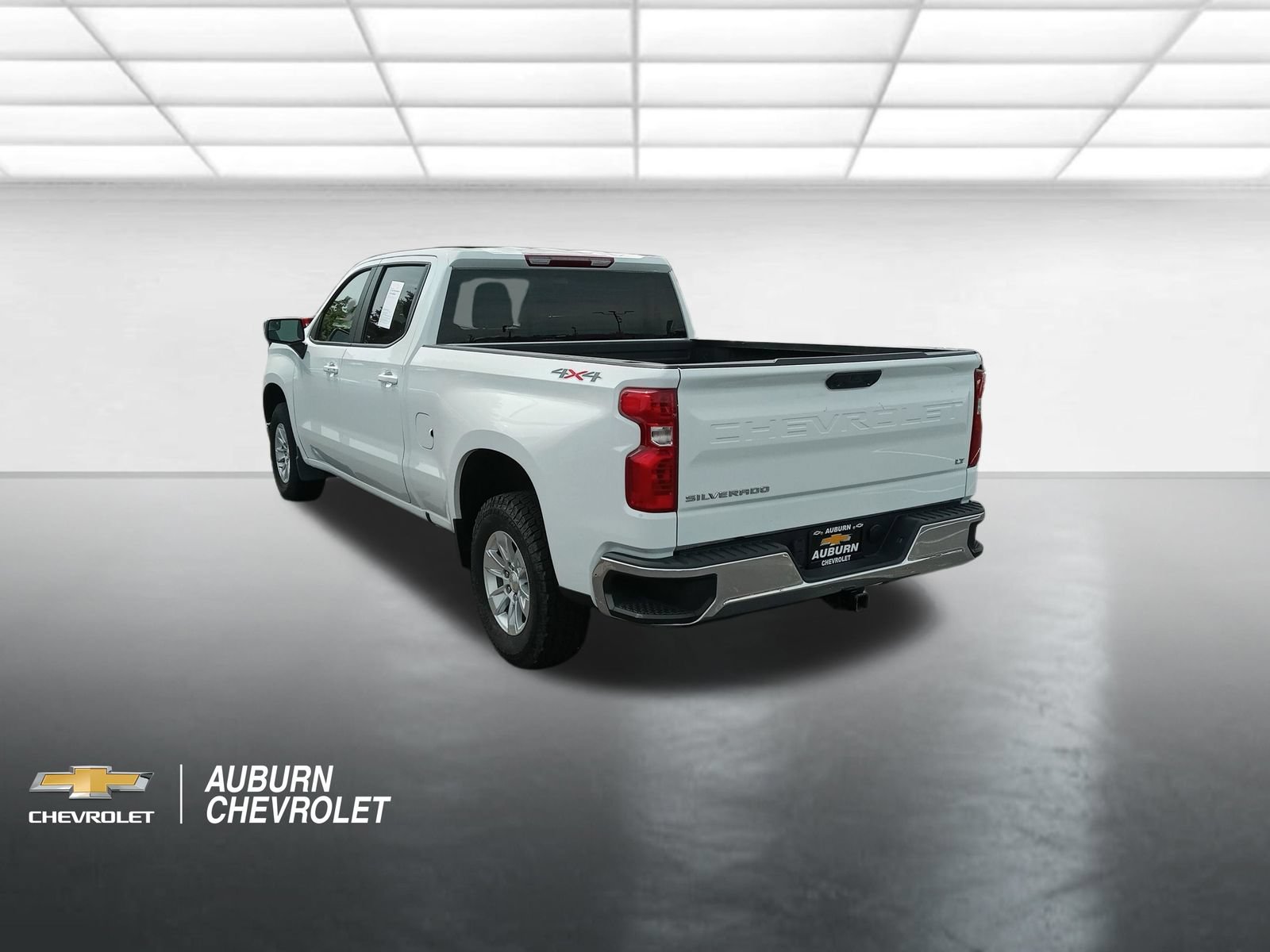 Certified 2023 Chevrolet Silverado 1500 LT w/ Protection Package AWD/4WD image 5