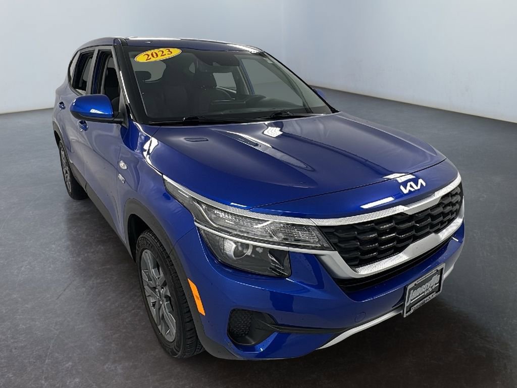 Used 2023 Kia Seltos LX