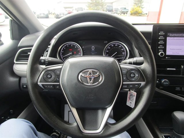 Used 2023 Toyota Camry LE AWD/4WD image 25