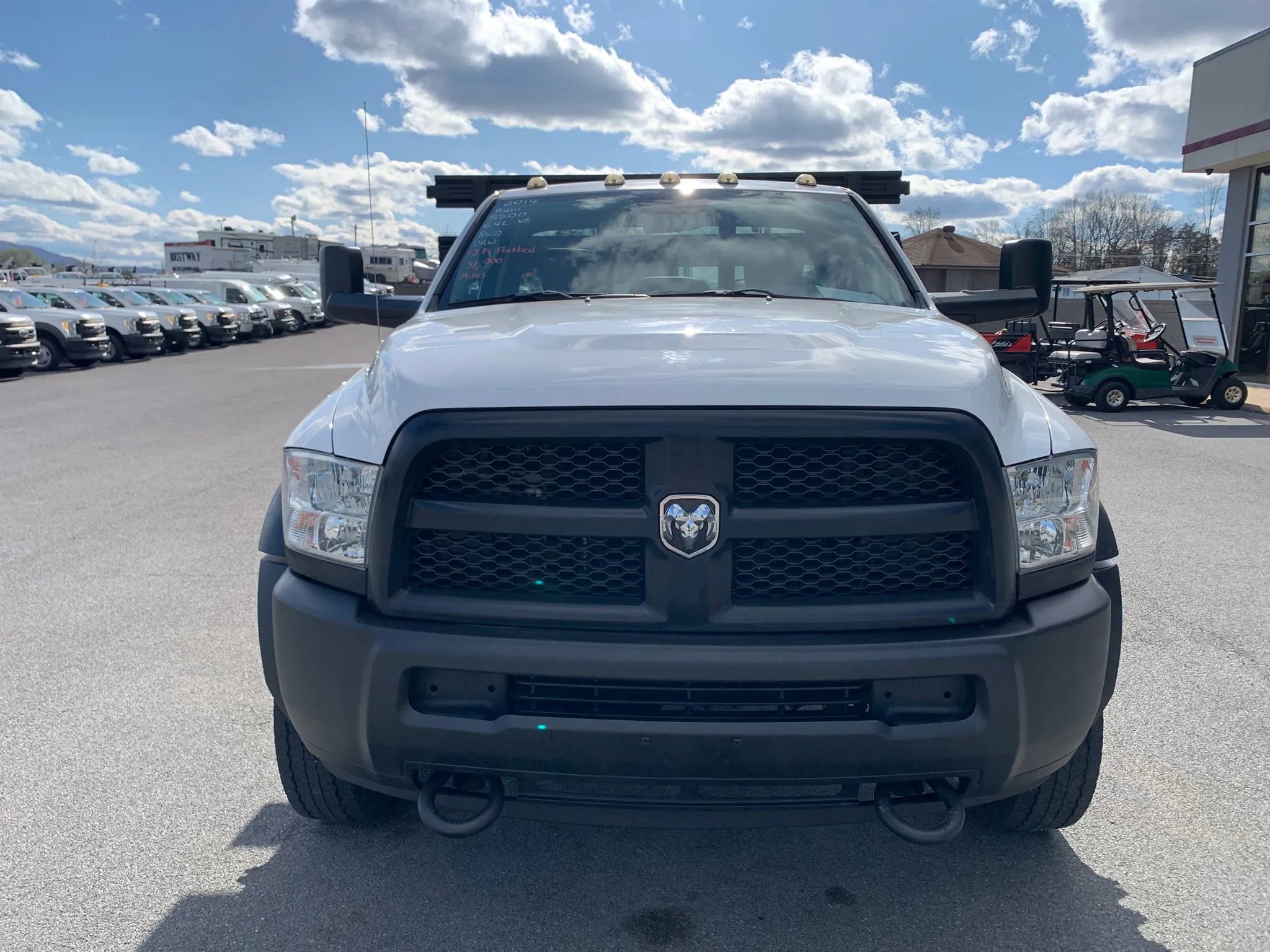 Used 2014 RAM 5500 Tradesman RWD image 2
