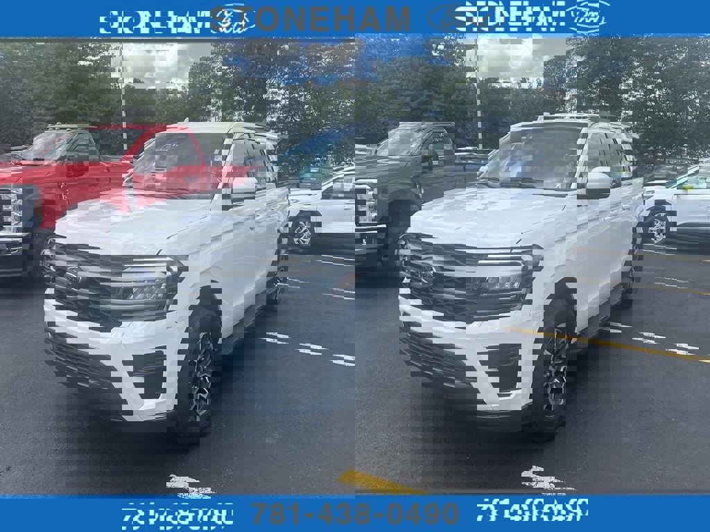 Used 2024 Ford Expedition Max XLT image 1