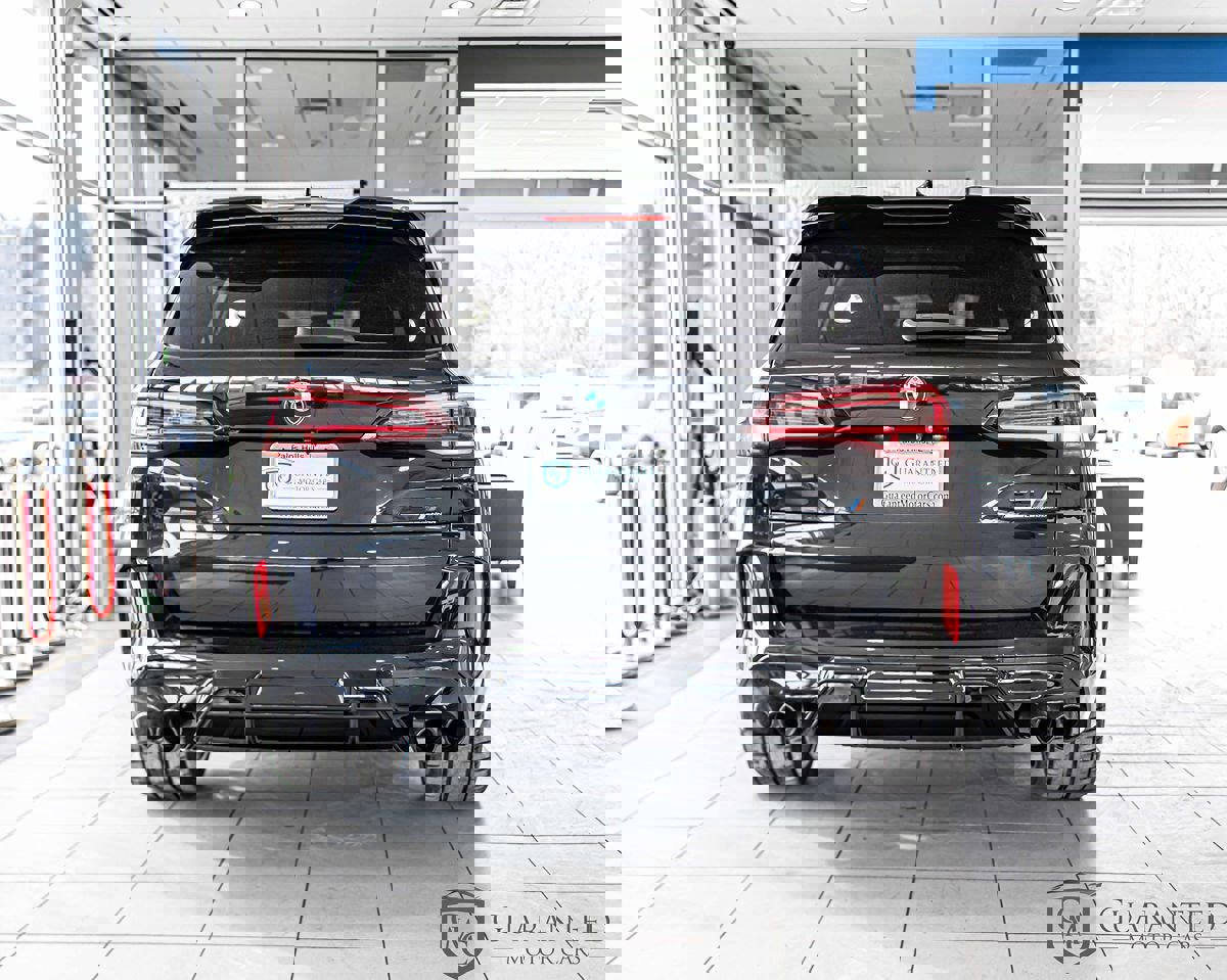 Used 2021 BMW X5 M w/ Competition Package image 13