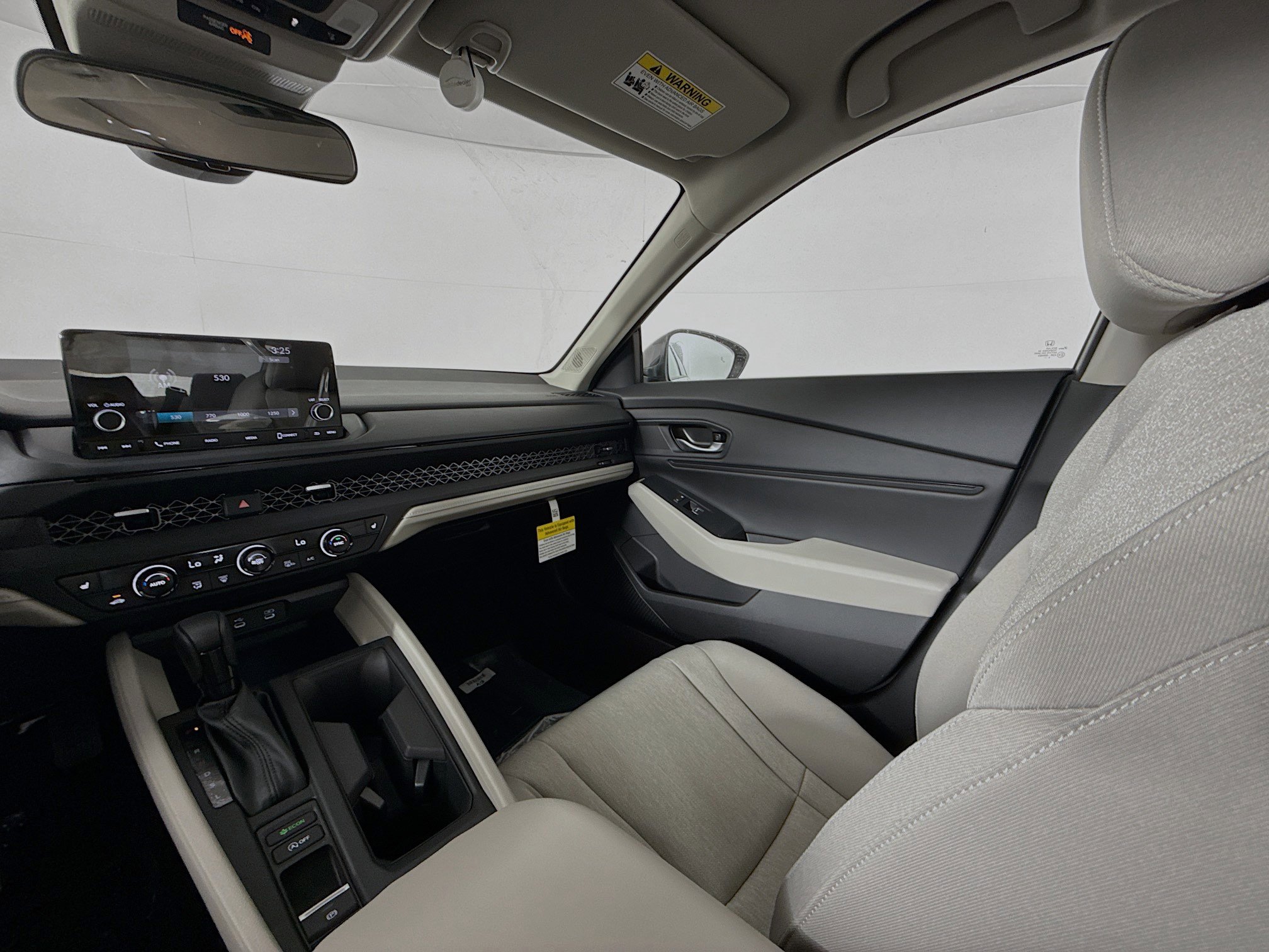 New 2025 Honda Accord SE image 28